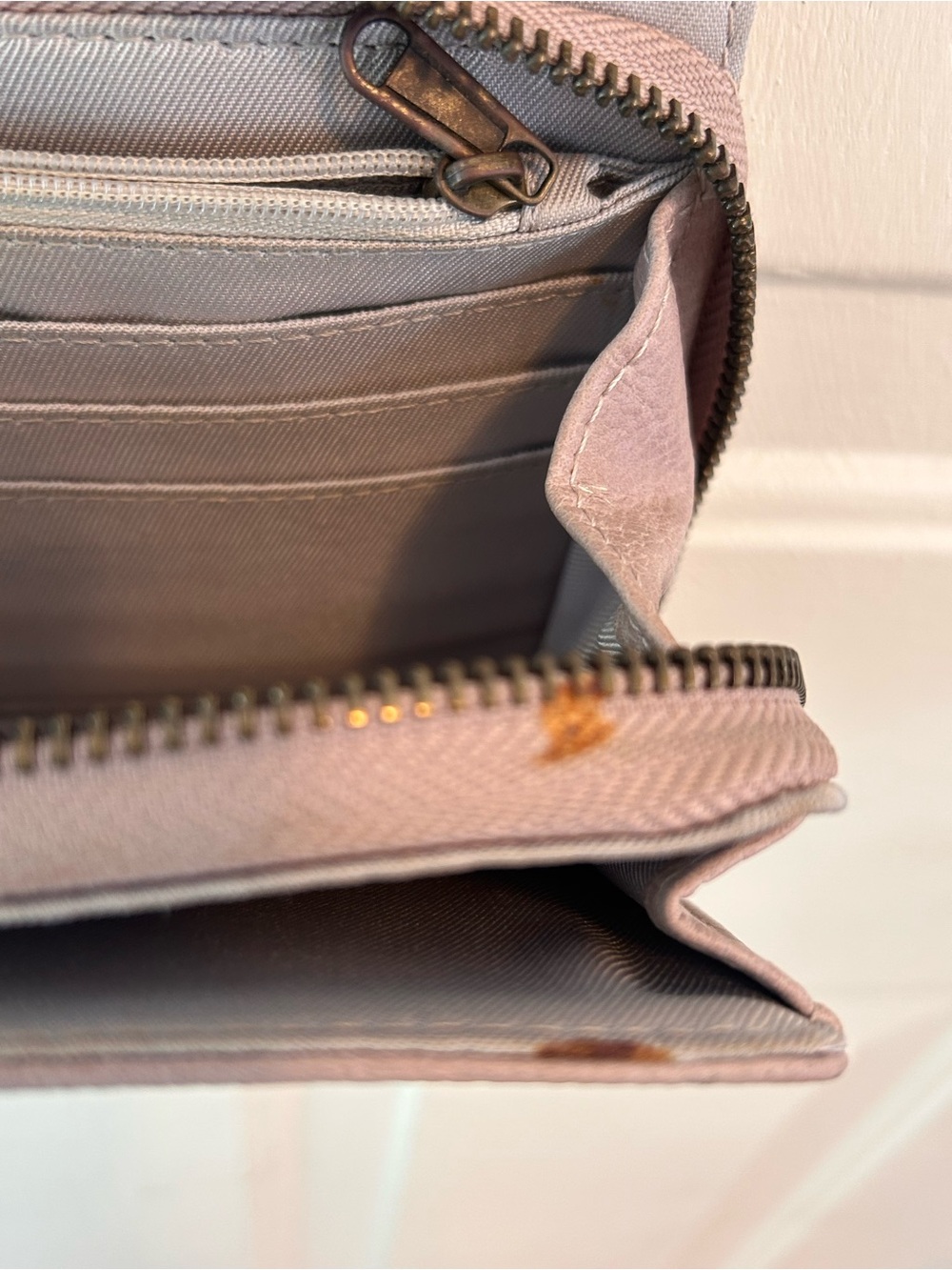 Thirty One Crossbody Flap Bag in light beige tan color - Picture 10 of 12